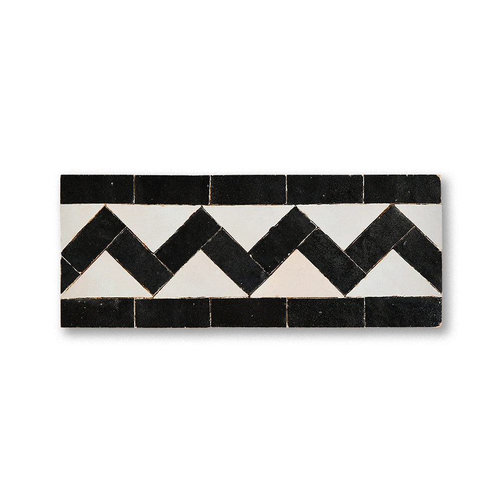 ZIG ZAG BORDER CREAM + TITANIUM